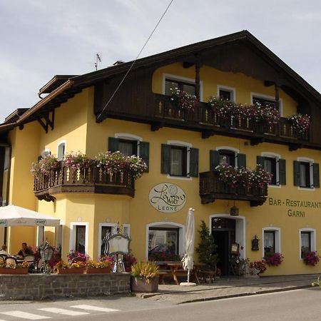 Hotel Loewenwirt Sexten Exterior photo
